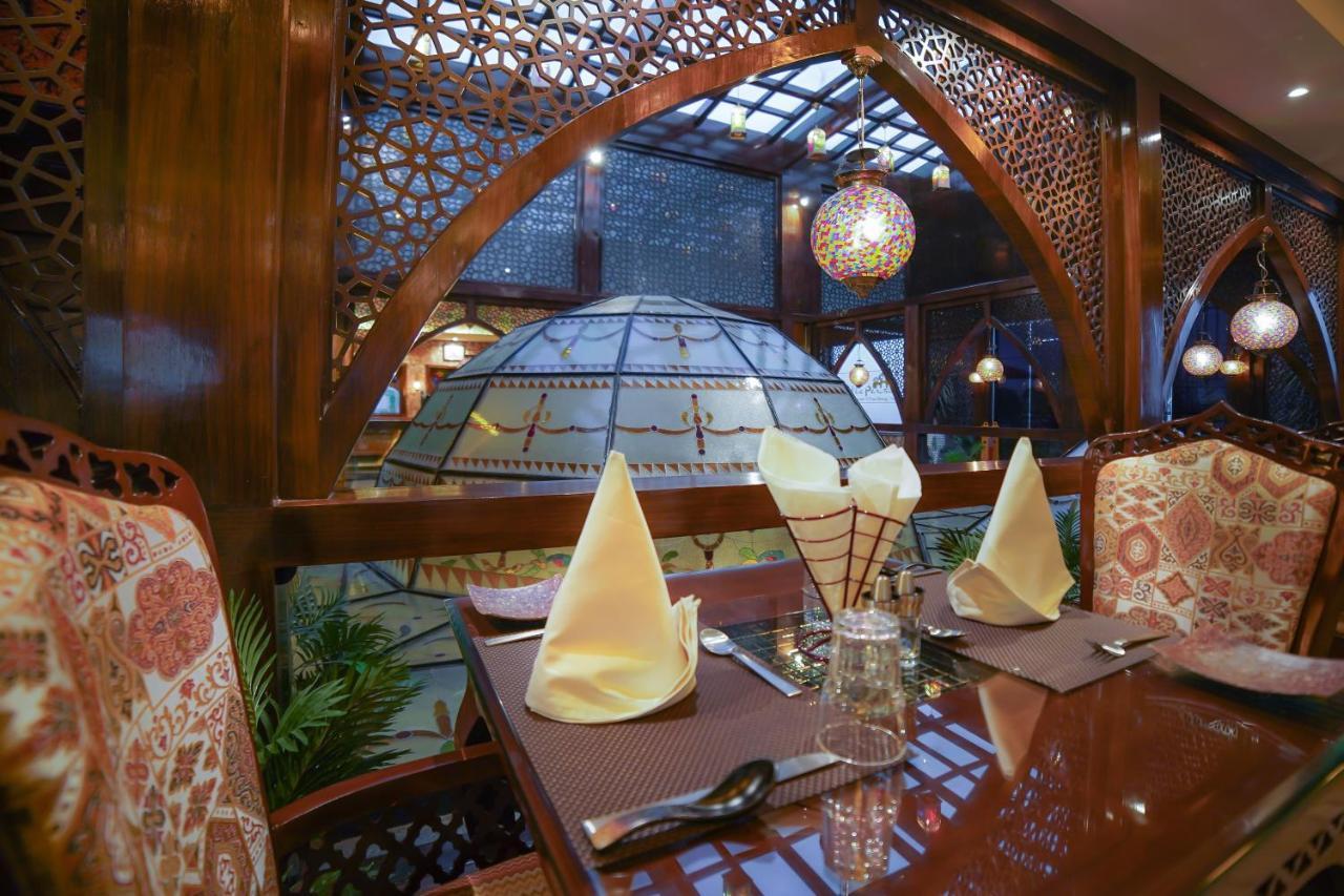 Srinagar  Hotel Downtown المظهر الخارجي الصورة