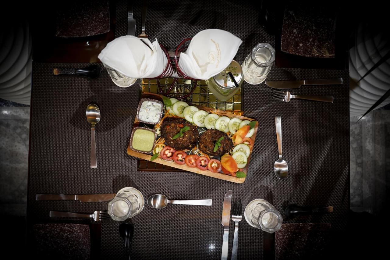 Srinagar  Hotel Downtown المظهر الخارجي الصورة